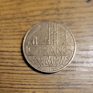 Vintage 1987 10 Francs Coin